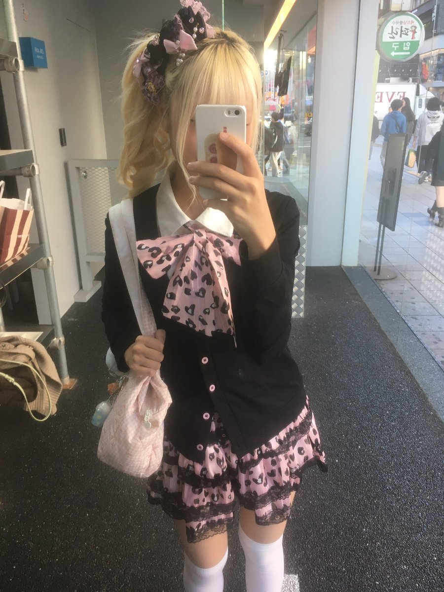 hakomiiiiko's tweet photo. 부산야호 시절 https://t.co/ZlPzV3Khex