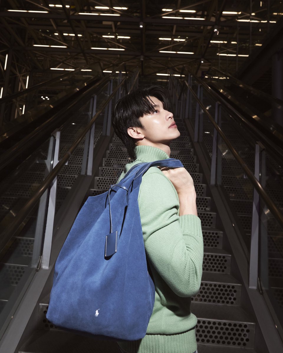 MchoiceTH's tweet photo. เปิด Airport Look ของ ‘มีน’ ในการเดินทางไปร่วมงาน ‘Ralph Lauren Spring 2027 Show’

มาส่งกำลังใจมีนกันนะคะ ♡♡

#RalphLaurenxMEEN
#Meennicha8
#MchoiceArtist https://t.co/iwzBufSzbQ