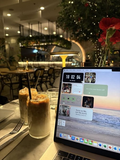 bitsandbytes_10's tweet photo. coffee with code.. https://t.co/uHomWPHxOm