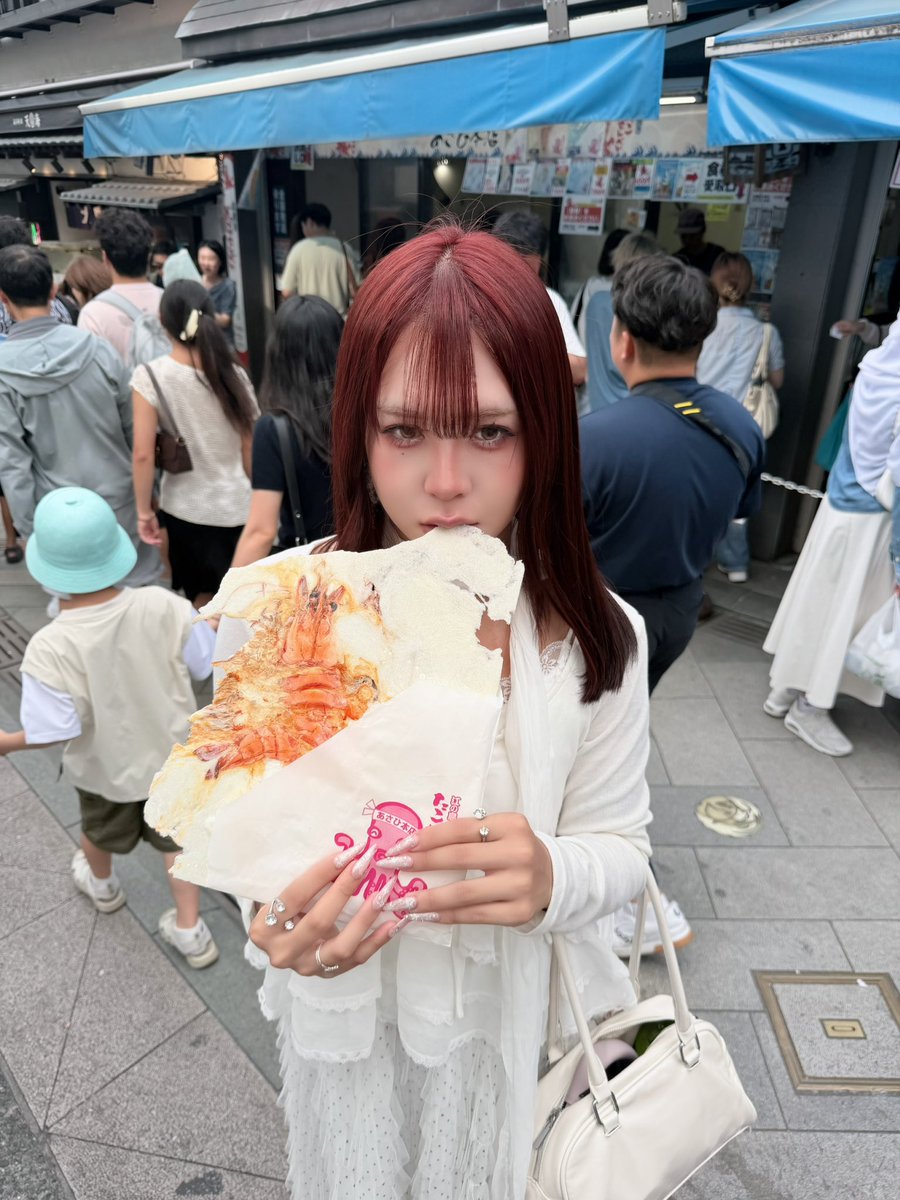 偽娘Yui公主 tweet media