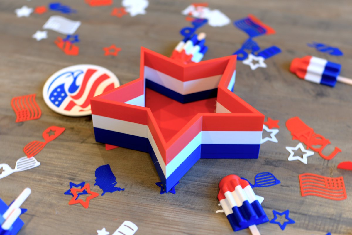 MatterHackers's tweet photo. Skip the store bought decorations this 4th of July. Print your own custom party decor, favors, and centerpieces with our 4th of July Filament Bundle Builder and make your celebration one of a kind.

Bundle Now → https://t.co/xgWFuBewTE
#MatterHackers