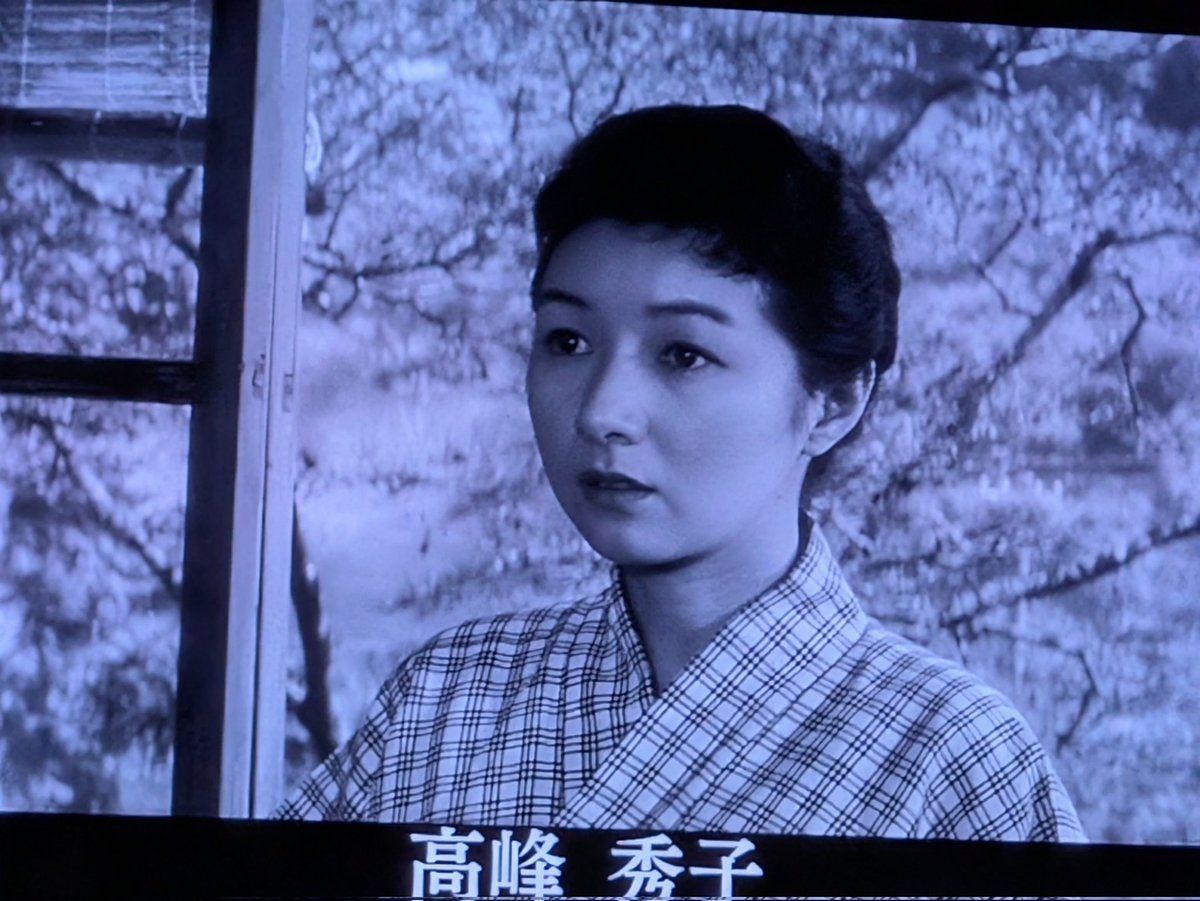 tomos5959's tweet photo. 「張込み」
1958年、116分、配給松竹、モノクロ。
監督野村芳太郎、脚色橋本忍、原作松本清張、撮影井上晴二、音楽黛敏郎、出演大木実/宮口精二/高峰秀子/田村高広/菅井きん/清水将夫/内田良平/高千穂ひづる/藤原釜足/文野朋子/町田祥子/浦辺粂子/山本和子/小田切みき/北林谷栄/芦田伸介/多々良純 https://t.co/vL6muPGYql