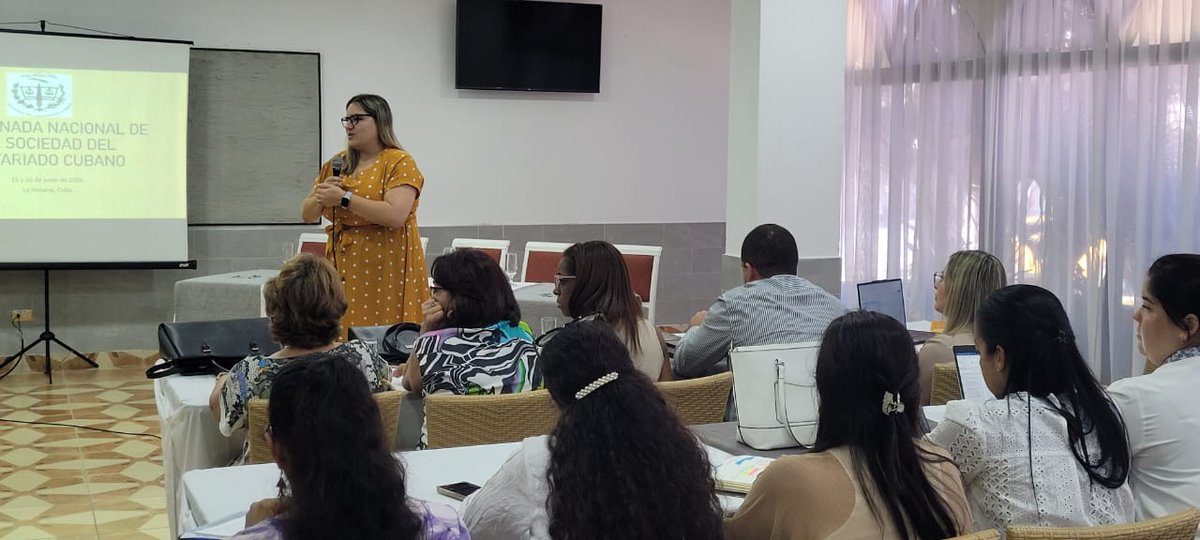 Minjus_Cuba's tweet photo. @Yalietpr @RosyCubaMINJUS Con estas sesiones, la XV Jornada Nacional consolida un espacio clave para la actualización de los profesionales, buscando asegurar que la aplicación de la nueva ley responda a las necesidades de protección de todos los cubanos y cubanas.

#MinjusConTodos
#Ley175NotariadoCubano https://t.co/9AonJHDkxq