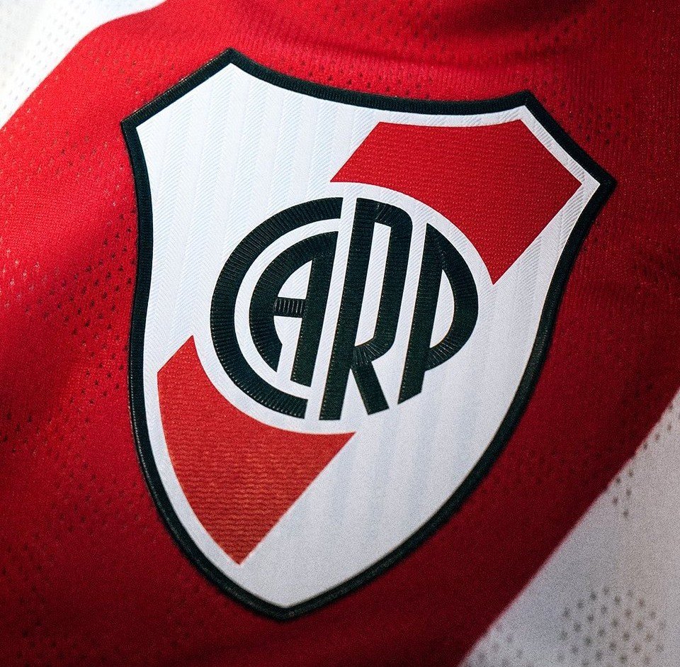 MedioRiver's tweet photo. 🚨 Los 14 FUTBOLISTAS APARTADOS por RIVER que NO VIAJAN a la pretemporada.

❌ Paulo Díaz
❌ Maximiliano Meza
❌ Germán Pezzella
❌ Fabricio Bustos
❌ Alex Woiski
❌ Maximiliano Salas
❌ Giuliano Galoppo
❌ Kevin Castaño
❌ Matías Galarza
❌ Andrés Herrera
❌ Matías Viña
❌ Kendry Páez
💰 Ian Subiabre y Santiago Lencina, que están en negociaciones para ser transferidos

‼️ A esto se suma la decisión de declarar NEGOCIABLES a otros 4 futbolistas que sí irán a la pretemporada.