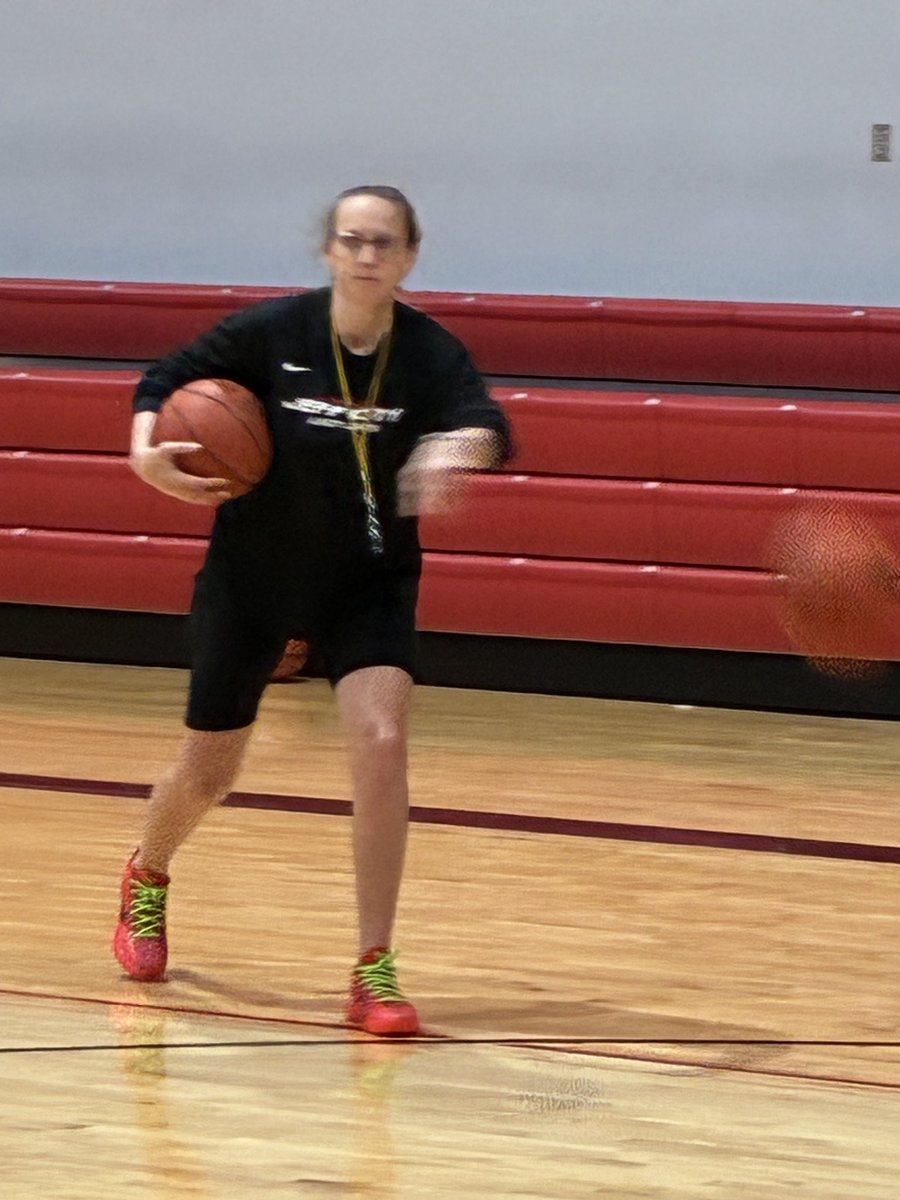 RodKRCG13's tweet photo. Former @MizzouWBB star Morgan Eye Scott is the new @LadyJayBBall head basketball coach! Jumped right in with her 2nd summer practice today. Hear from @Mo_EyeScott tonight at 10 @KRCG13 https://t.co/JuhYUqmaCw