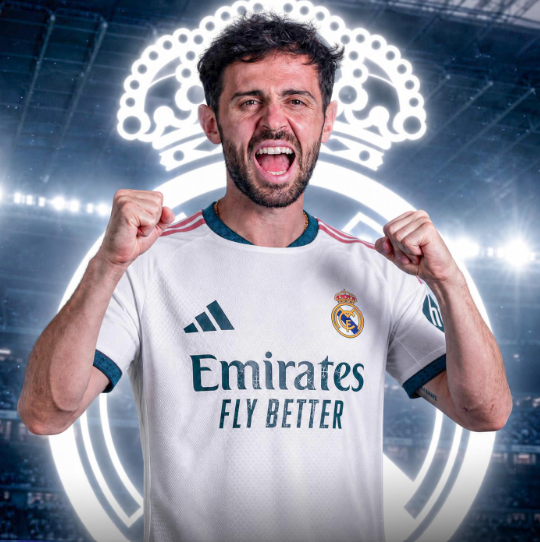 MADRlDISTAS's tweet photo. 🚨 ÚLTIMAS NOTÍCIAS: Bernardo Silva agora assinou oficialmente seu contrato com o Real Madrid.

NEGÓCIO FECHADO. 

@FabrizioRomano https://t.co/ZdRlx7WtqC