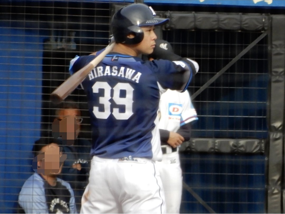 rinomarin13's tweet photo. おはよぅございます☀️.°
昨夜は 地震強かったですね💦
大丈夫でしたか？まだ余震続くみたいなので気をつけましょ
うちは 先日購入したクロミちゃん楽天ver.だけ落ちました💦
何か物語ってるのか?!😂

西武さん交流戦優勝㊗️👏
昔の西武みたいだったね！
大河も貢献してたよね…🥲︎

良い一日を🍀*゜ https://t.co/0AgaGrFgl1