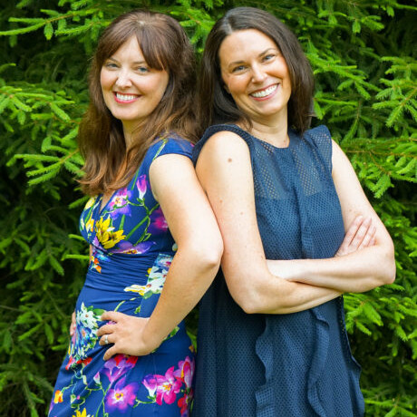 Frontporchbook's tweet photo. We loved chatting with Lee Kelly and Jennifer Thorne about their fabulous new book THE MIDNIGHT SHOW. We learned how they came up with the mixed media concept for and structured THE MIDNIGHT SHOW to make it funny, poignant, and downright unputdownable. https://t.co/Qw7tkRfS7n