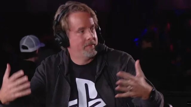 Fablebrazil's tweet photo. Quando perguntarem quando foi Q o @XBOX chegou no fundo do poço e o pq da demissão do PhillSpencer e SarahB 

Mostre essa imagem aqui :

  - Se o prox @Halo for exclusivo como aponta o jez , quero só ver a cara desse cidadão e os meme . https://t.co/io3UwHUo7K