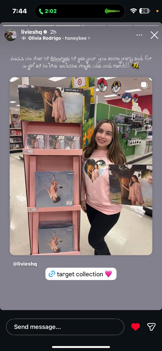 Cat_M23's tweet photo. OMG @LiviesHQ POST AND ON THEIR STORY😭🩷😭🩷 #oliviarodrigo #OR3 #youseemprettysadforagirlsoinlove https://t.co/VG3gGrE5l8