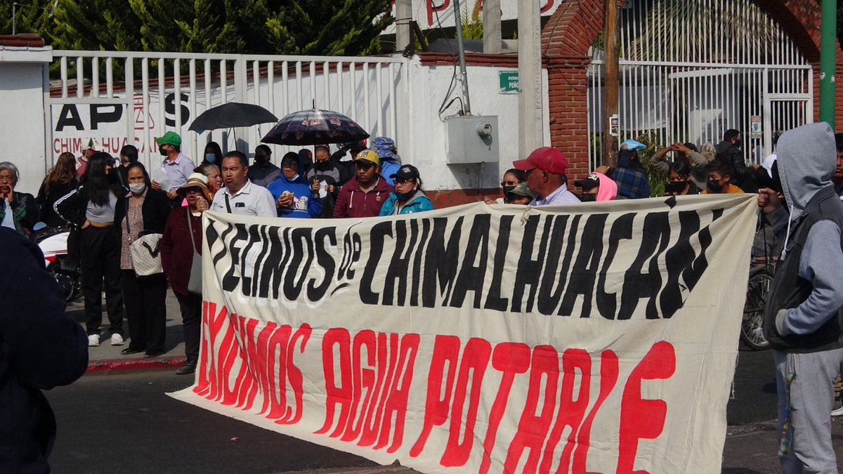 ProfZacarias's tweet photo. Una política de oídos sordos eso es lo que ha encontrado el pueblo organizado ante su exigencia de mejorar las condiciones de sus pueblos y colonias #EdomexSinObras https://t.co/Rw9XjGKzRD