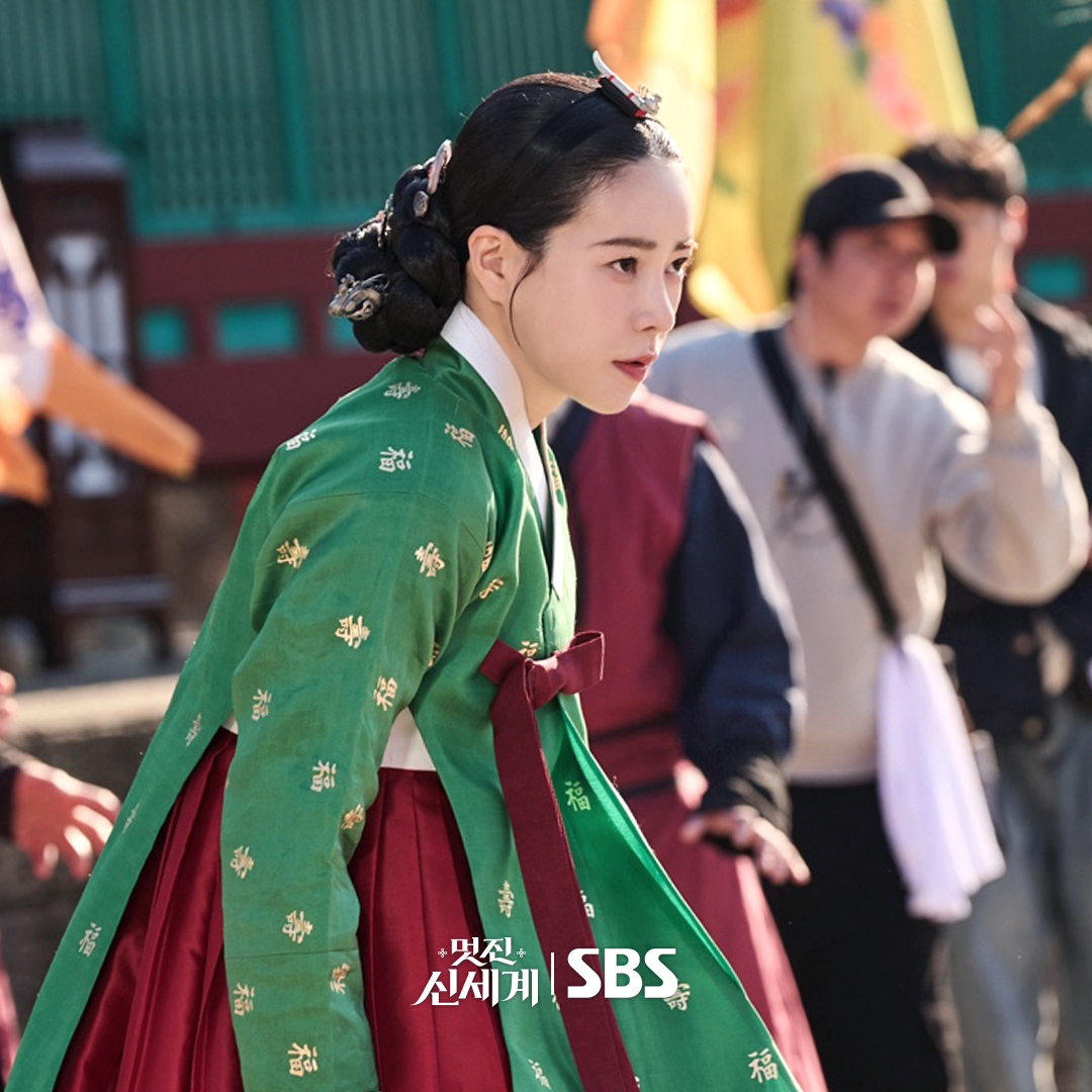 SBSNOW's tweet photo. 정말 빛이 나네 멋진 신세계와 함께하니💕
함께한 이 순간 평생 잊지 않기로 계약 체결🤝

SBS 금토드라마 <멋진 신세계>
☞ [금,토] 밤 9시 50분

Copyright Ⓒ SBS. All rights reserved.
무단 전재, 재배포 및 AI학습 이용 금지

#SBS금토드라마 #멋진신세계
#MyRoyalNemesis
#임지연 #허남준 https://t.co/tUoYlMPpta