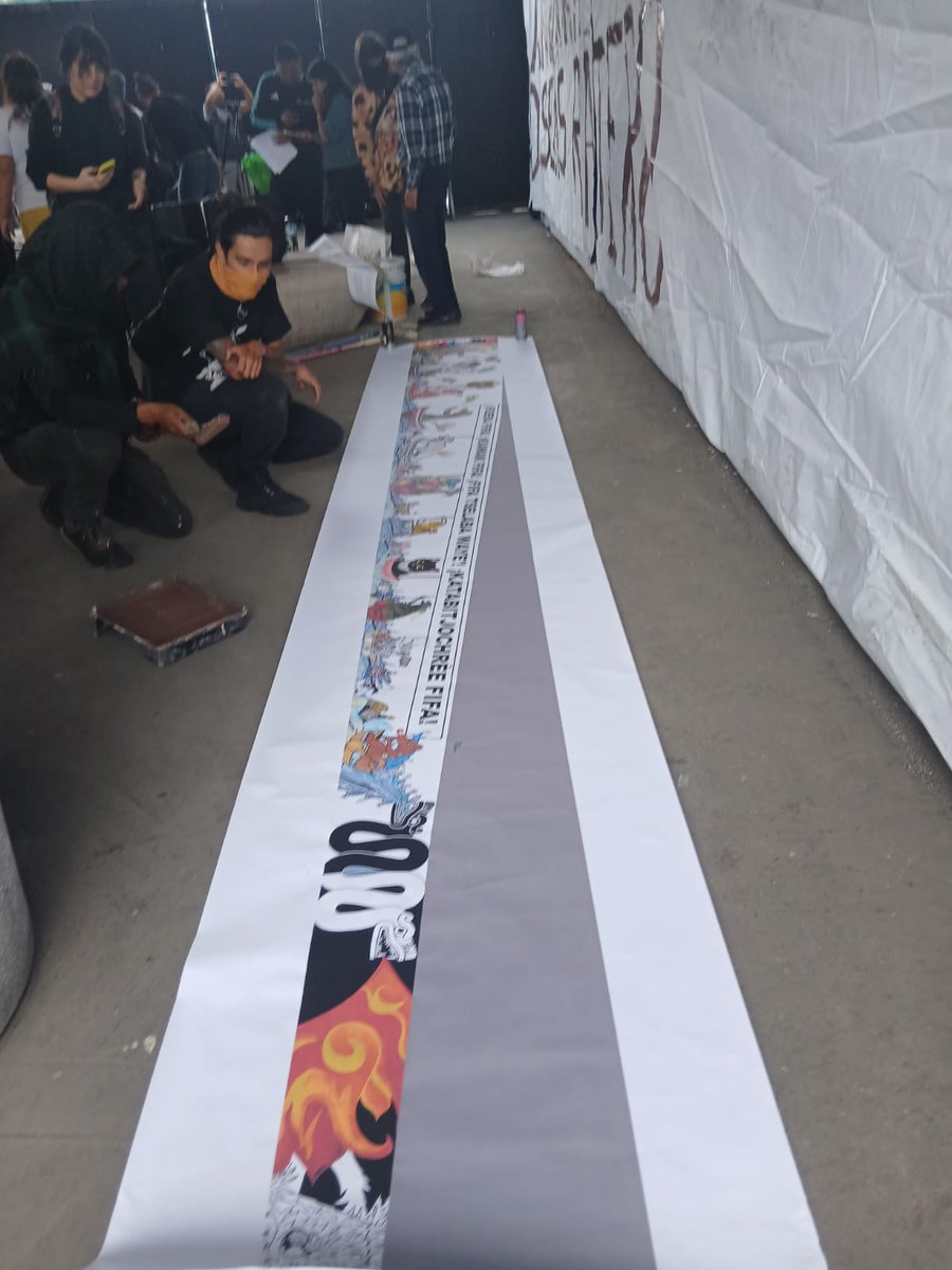 Desinformemonos's tweet photo. Vecinas y vecinos de Santa Úrsula Coapa, junto con colectivos contra la gentrificación y agrupaciones antimundialistas, exigieron la restitución inmediata del antimural colocado en las inmediaciones del Estadio Azteca.

Fotos: Jaime Quintana/Desinformémonos https://t.co/r3Bnj1maj7