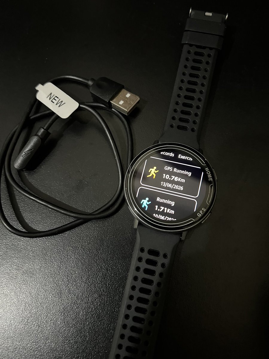 meses_curah's tweet photo. WTS
Timever GPS Mini
Connect GPS
Kondisi masih bagus, pemakaian harian.

Jam, charger, box lengkap
Rp300K https://t.co/Y2cuErwe4X