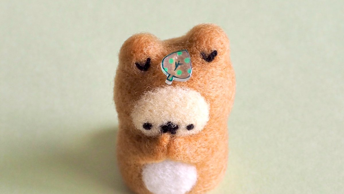 pocobagel's tweet photo. 𓊆 #minne 𝗻𝗲𝘄! ご紹介𝒑𝒂𝒓𝒕❺ 𓊇

たぬきのぽこべえが
葉っぱでどろん!💭𓈒𓏸 𓇢✩

前回よりサイズが
ちょこっと大きくなり、
葉っぱをドット柄に変えて
ふたたび登場です(っ ॑꒳ ॑c)🍃🐾

ぽこべえが
へんげする瞬間(?!)を
ぜひじっくりご覧ください♬🌟

 #たぬき https://t.co/G4ag9NV1Q1