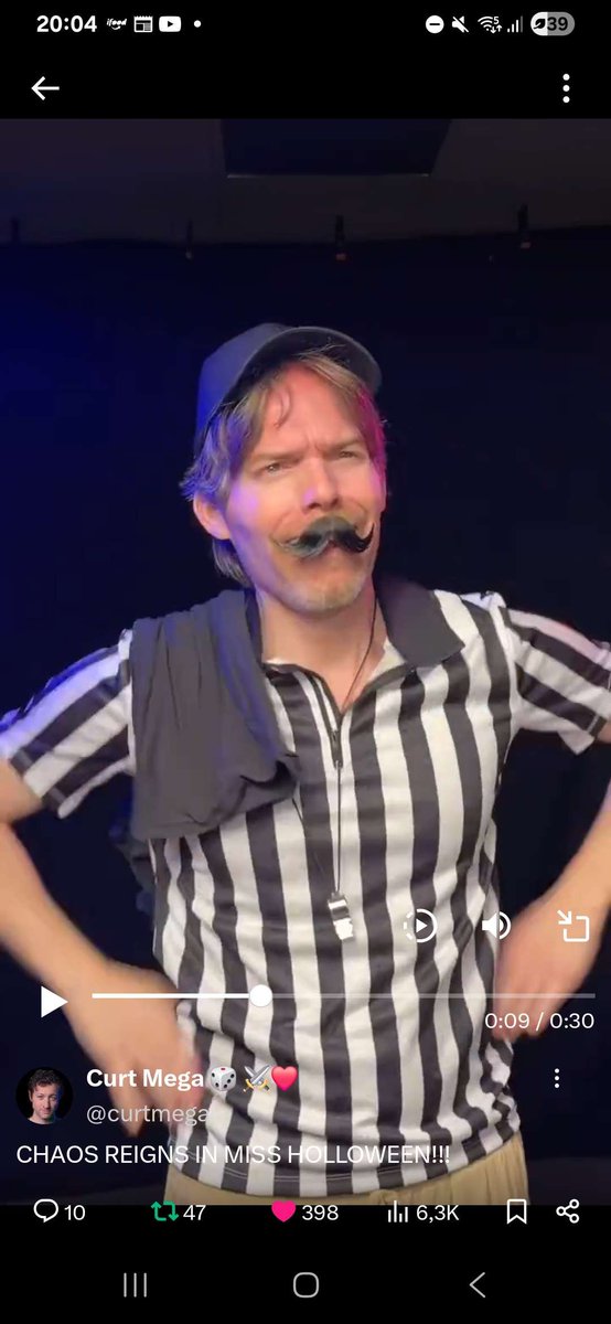 guitarhelmet's tweet photo. GUYS GUYS GUYS THEORY Jeff plays this guy right And he looks a lot like you know what?? A FOOTBALL REFEREE judge idkTHE NAME OR COACH What if there a football game and we get to see the football players....kyle...max....kyle...jason...kyle....brad....CURT MEGA TELL ME WHAT U KNOW https://t.co/t3kijTvQg9