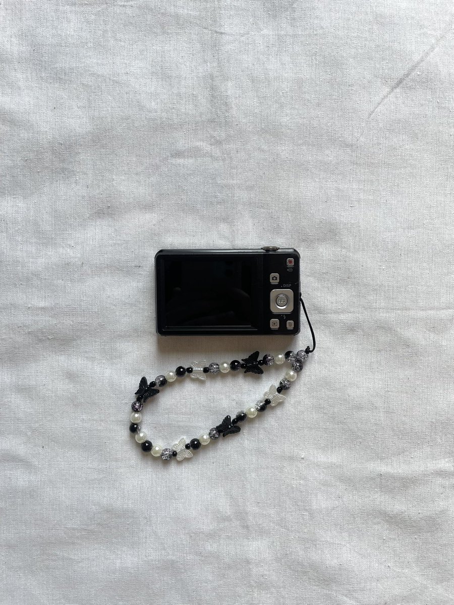 secdigi88's tweet photo. WTS DIGICAM

Casio Exilim EX-ZS5 in Black🖤
- CORTIS Digi’s✨ -

NO MINUS

Condition:
— Body lecet pemakaian
— Tombol all normal
— Layar bersih
— Flash on
— Zoom on
— Filter available

💰: 1.3

Ready 🍊

t. wtb jual beli kamera sony canon nikon kodak samsung ricoh https://t.co/v5k9xRiYrp