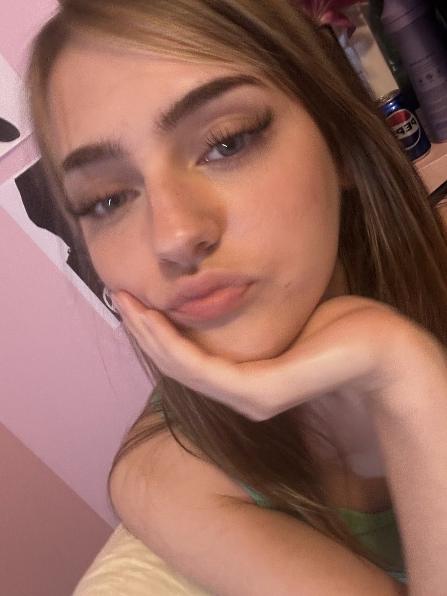 𝐸𝓁𝒾𝓏𝒶𝒷𝑒𝓉𝒽 tweet media