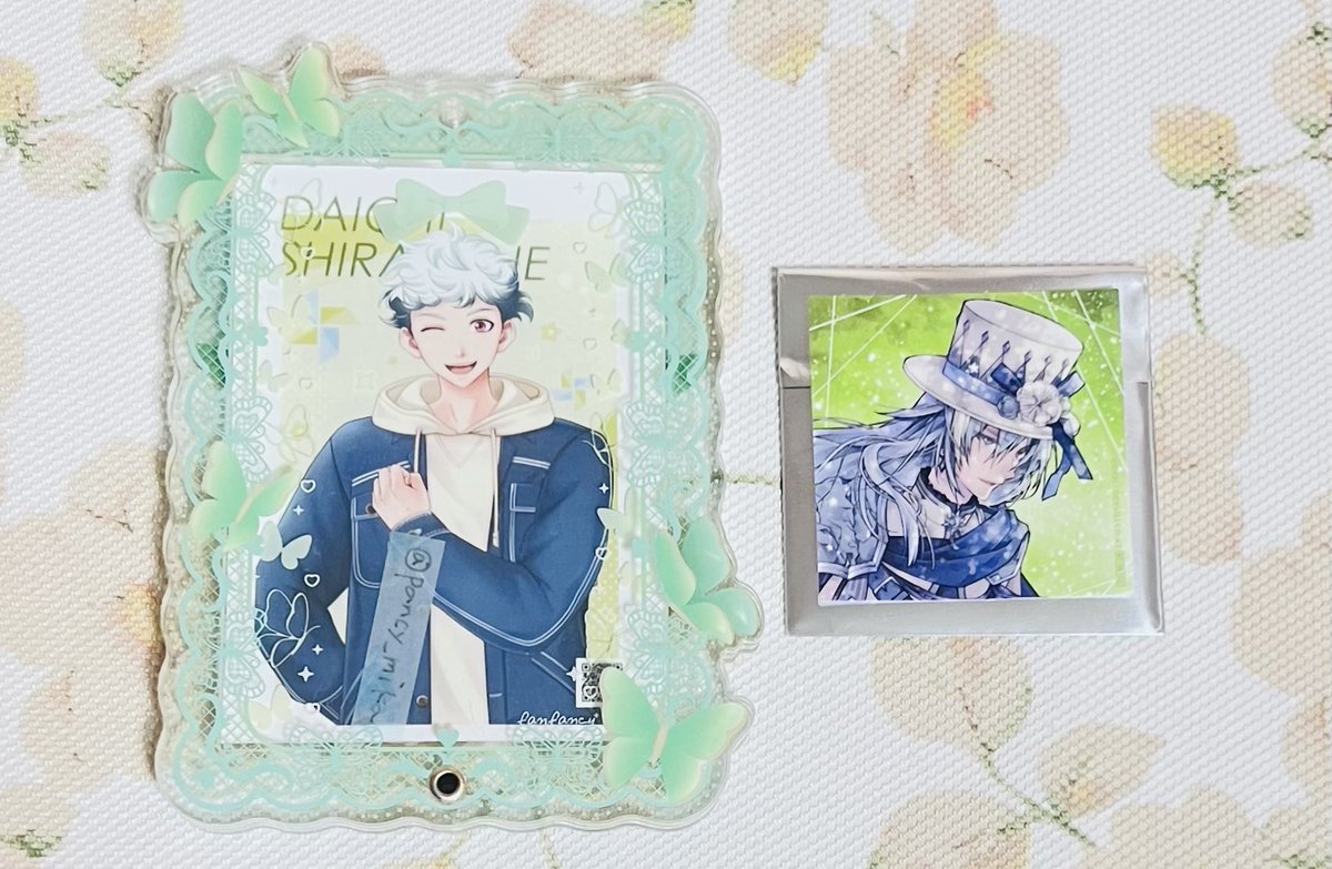 pancy_mika's tweet photo. @tos
【交換】 アイナナ 3rd Album 特典 アルバム ステッカー Trois TRIGGER  Re:thm Re:vale 

【譲】千

【求】龍之介

都内手渡し又は郵送
お気軽にお声がけください✧ https://t.co/y7S5OjMNWA