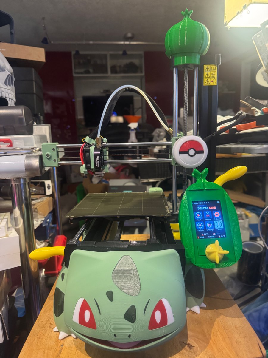 reprinted3D's tweet photo. And here it is, my @Prusa3D Mini, (now plused after updating the firmware and installing the Super P.I.N.D.A. Probe) with the Bulbasaur mod installed.☺️

It’s so cute this way!😍 https://t.co/Cv5WaB4olb