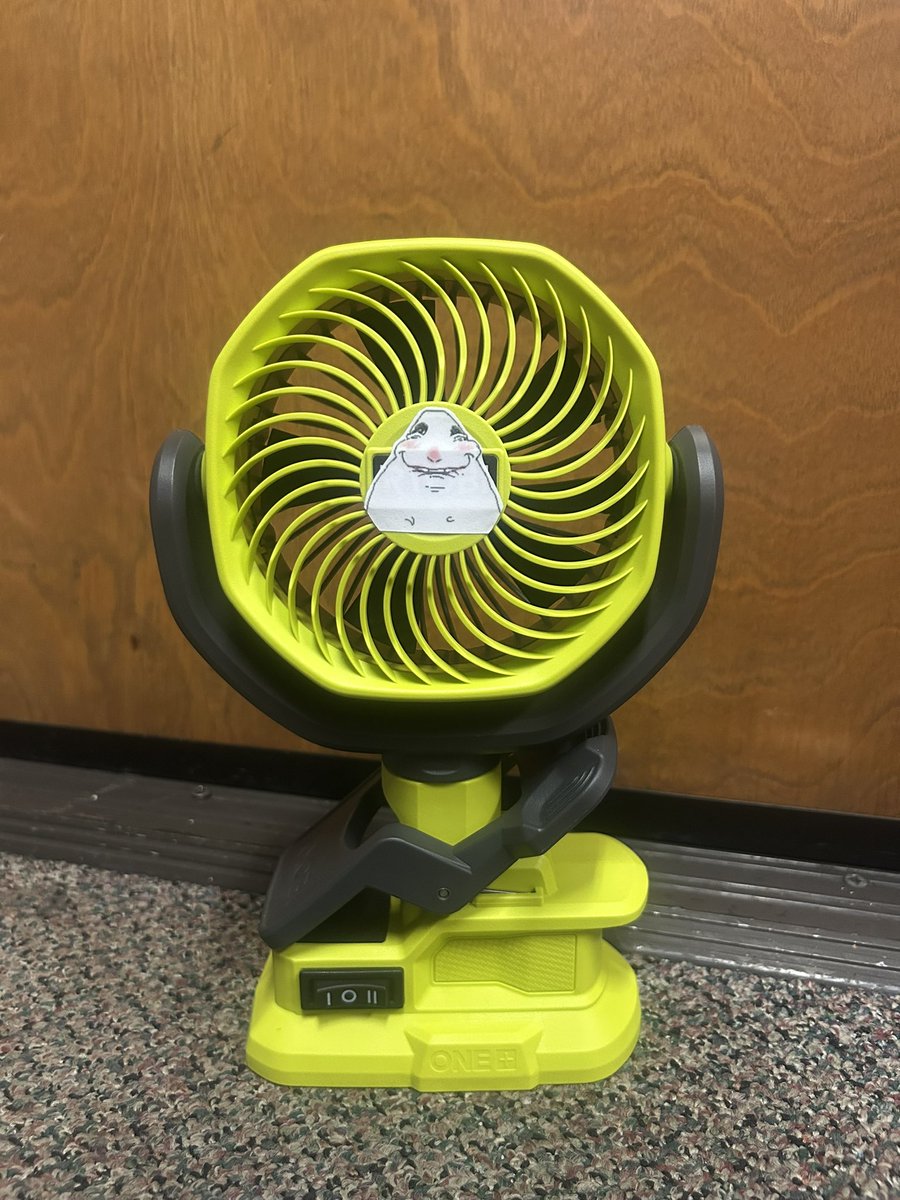 mekladon's tweet photo. look at my ryobi fan drip https://t.co/x0YnYds1Do