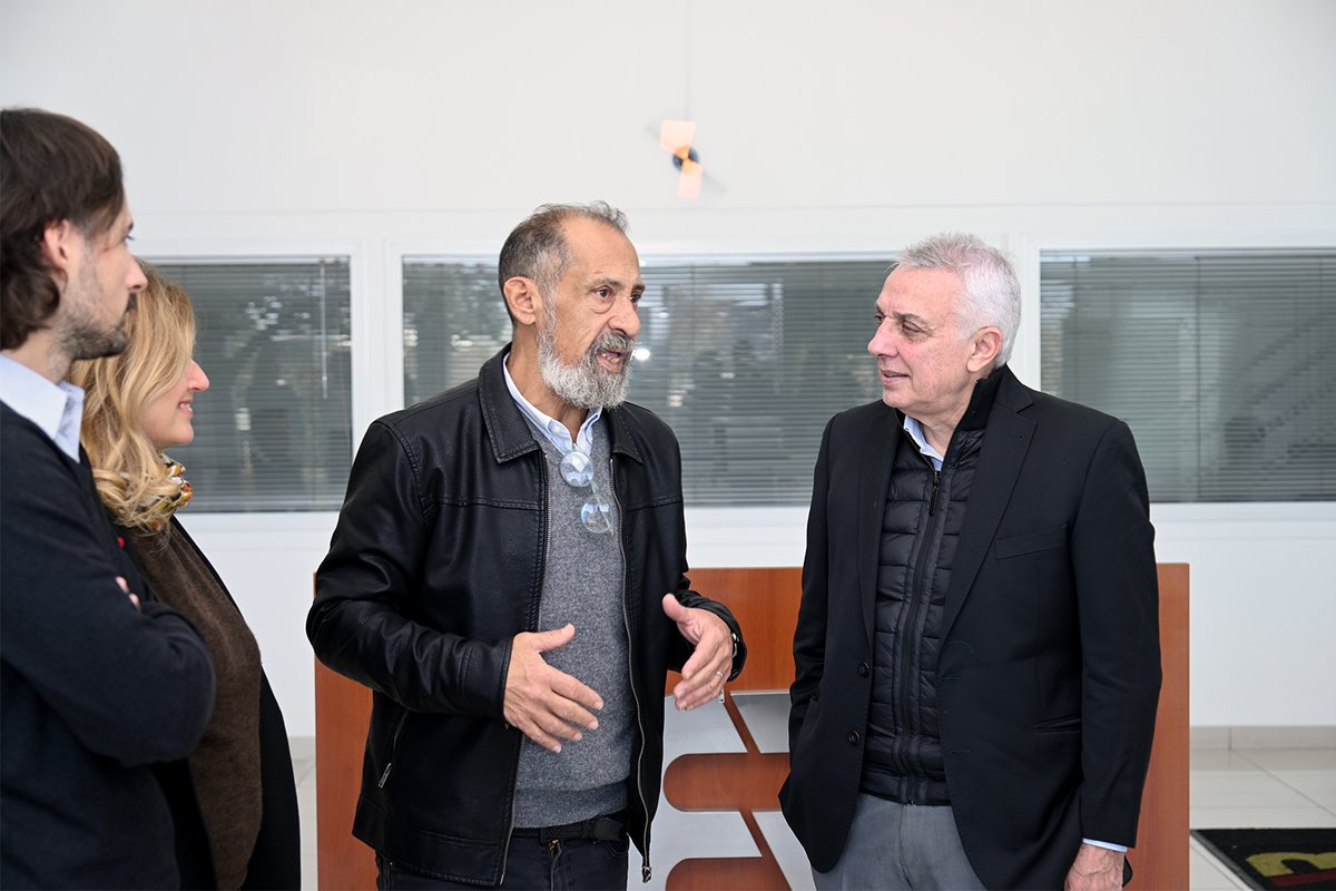 ZNVISION's tweet photo. En Benavídez, @ZamoraJulio  visitó la empresa Romet S.A y ratificó el compromiso del @MunicipioTigre  con el sector productivo industrial https://t.co/fKzYfX1xX6 a través de @znvision https://t.co/O4J8kKL0kT