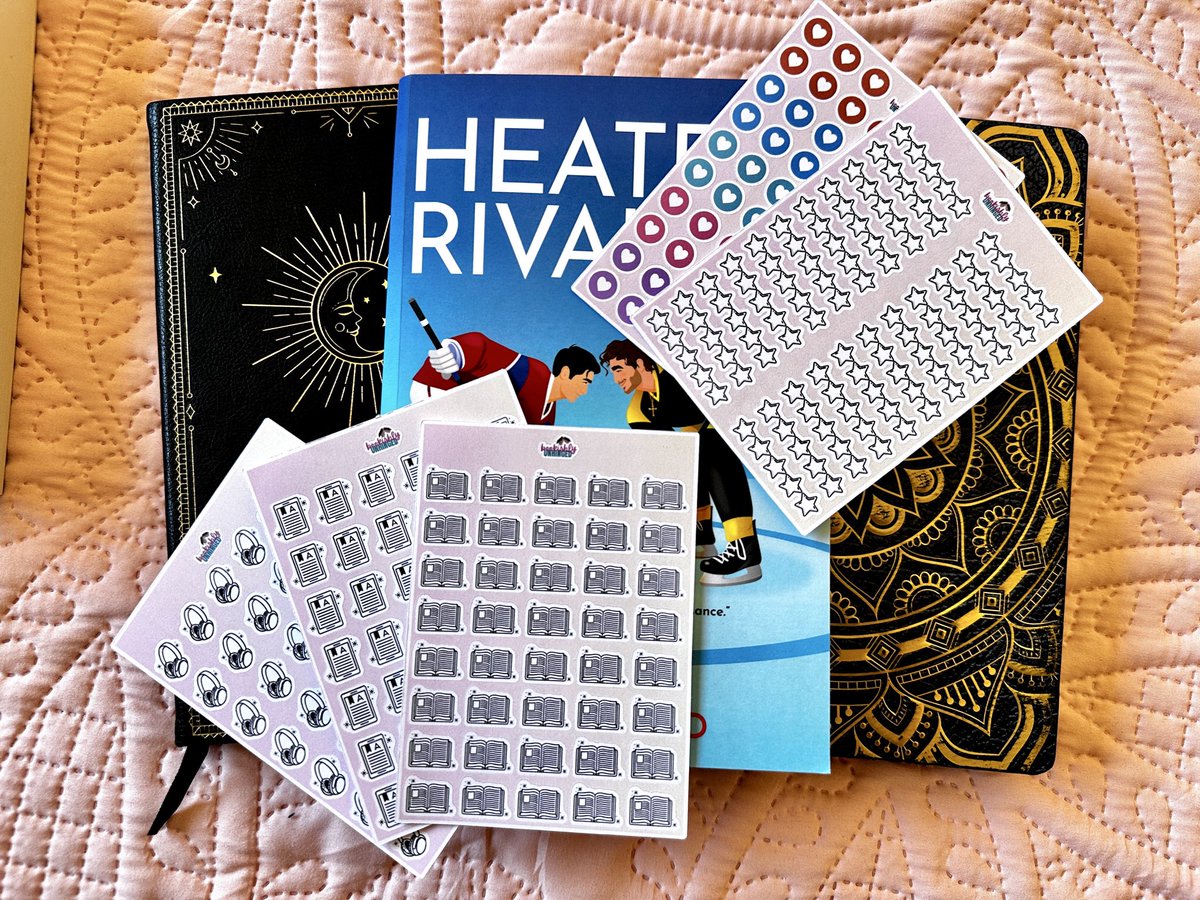 BookishUnhinged's tweet photo. Custom Book Collections! 
Mini Reading Icons!
Bookish Bingo!
Daily Monthly Yearly Tracker!

Just a few sneak peeks into the Bookish Journal Starter Kit!

Full details about items included in this kit as well as the Hudson Williams Book Club set will be posted on socials tonight! https://t.co/aKrDbw99Qc