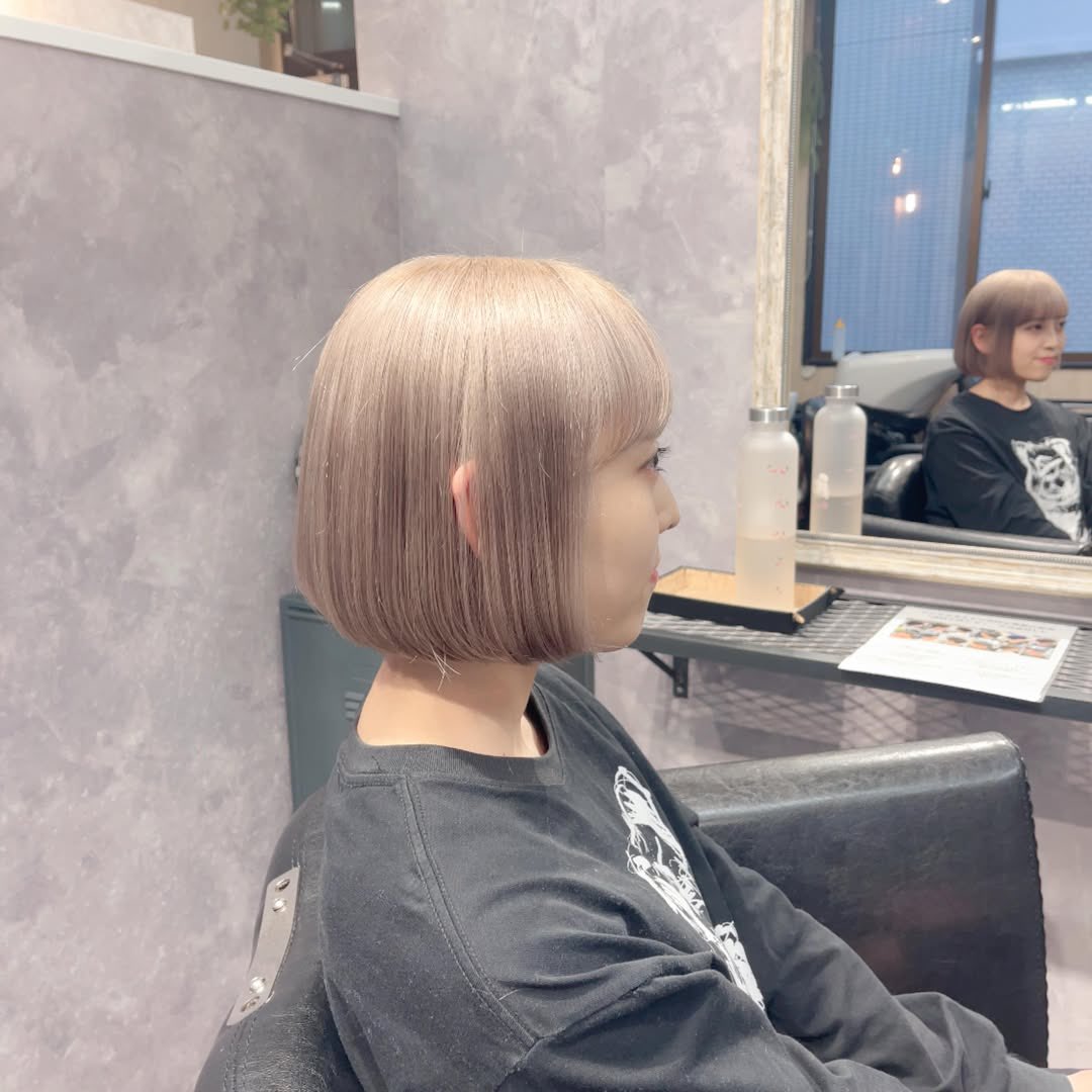 ayumin_tona's tweet photo. みなさん〜おはよう new hair🥰

instagram➡️ https://t.co/9ECrZiBlKz

#あゆみんの自撮り #private #diary https://t.co/BaYLhjKTwC