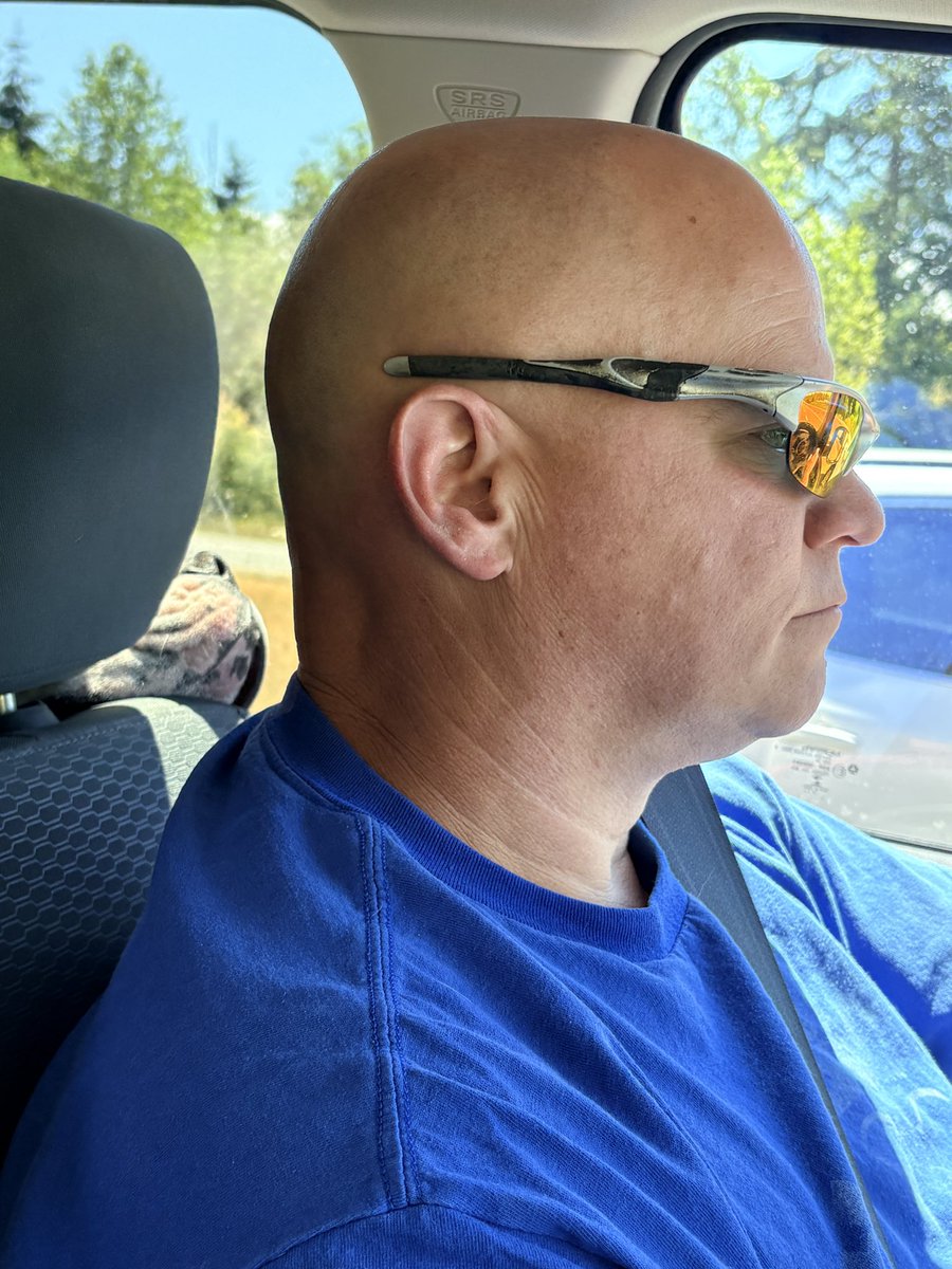 bourbon_karalyn's tweet photo. Bourbon is so funny I turned around to look at him on the drive and he’s resting his head on Carl’s head rest 🥰😝🤭😜 All Carl said was stop your heavy hot breath on me Bourbon 🤣🤣🤣 https://t.co/wWz2GozwTK