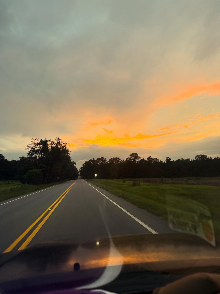 headhunter_77_'s tweet photo. Doesn’t get much better than this 🌾 #SpiresFarms https://t.co/gX6JueFar8