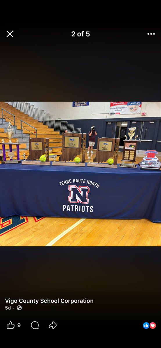 CoraD2027's tweet photo. Junior year of high school softball! Sectional, Regional, Semi state champs, and State runner up! What a great experience to be with this group of girls! Now time to be back with @ProXPhoenix16u !! https://t.co/EfQrS4yUBO