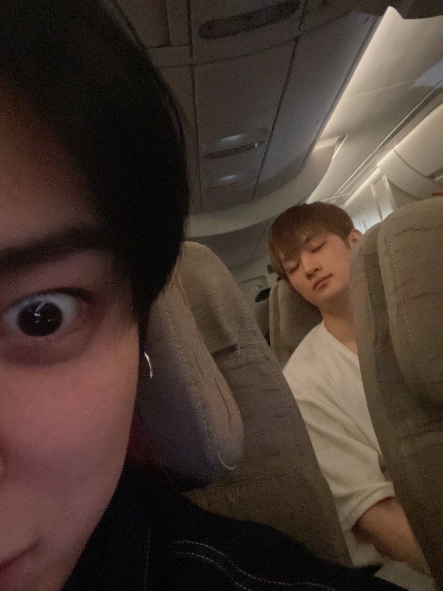 by_verivery's tweet photo. [#연호]

내 친구 생일축하한다
오늘 하루 제일 행복하길🙏

#묭승이_생일축하하는날
#여름밤_별처럼_빛나는_용승데이 https://t.co/siCEr0O0KF