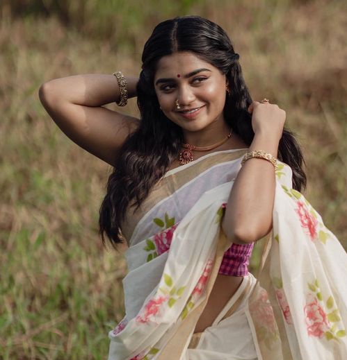 lust_hub_'s tweet photo. GOURI😋🤍
#GouriKishan #GouriKishanhot #Gouri #Gourihot https://t.co/Rlp63GLlgy