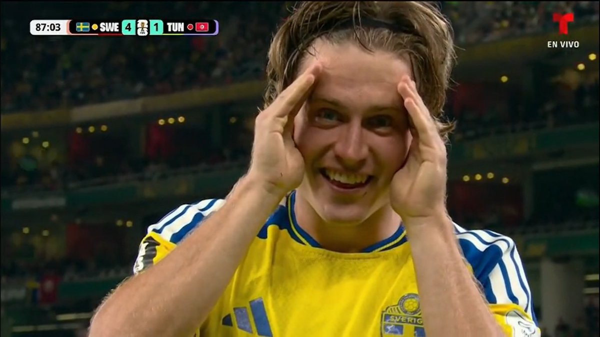 SolChaile_06's tweet photo. New favorite mundial boy https://t.co/njKotl6IH6