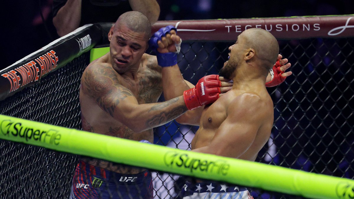 UFC on Paramount+ tweet media