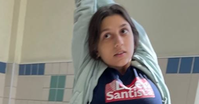 silviacassab's tweet photo. I couldn't resist, look at my friend, she's getting better every day #candid #candids #creepshot CHECK THE BIO https://t.co/xxRSjtnqux