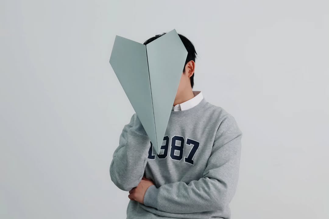 JUNGHAEINFAN's tweet photo. #Junghaein for BENCH Club 🤍 https://t.co/26AX9Uc98N