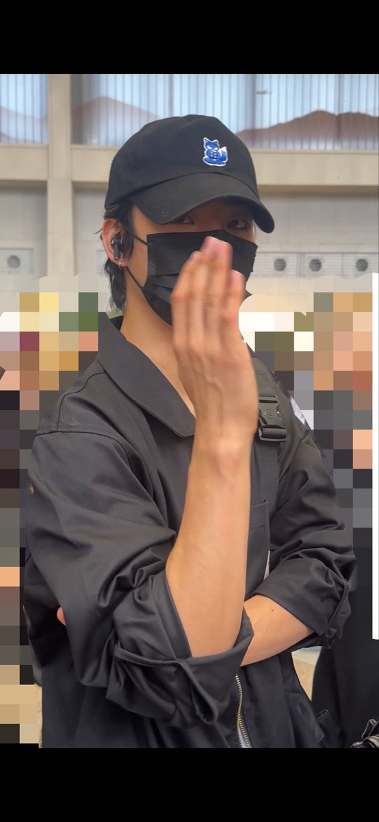 SHOT_918's tweet photo. 먼저 말걸어주는 아이돌 짱좋지 ㅋㅋ♥ https://t.co/cfXnx55PVj