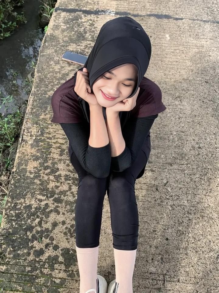 angelinaaaq1's tweet photo. aku open vcs sama grup tele ya best yang mau join atau order DM ya #cder https://t.co/UEFBh1mPLi