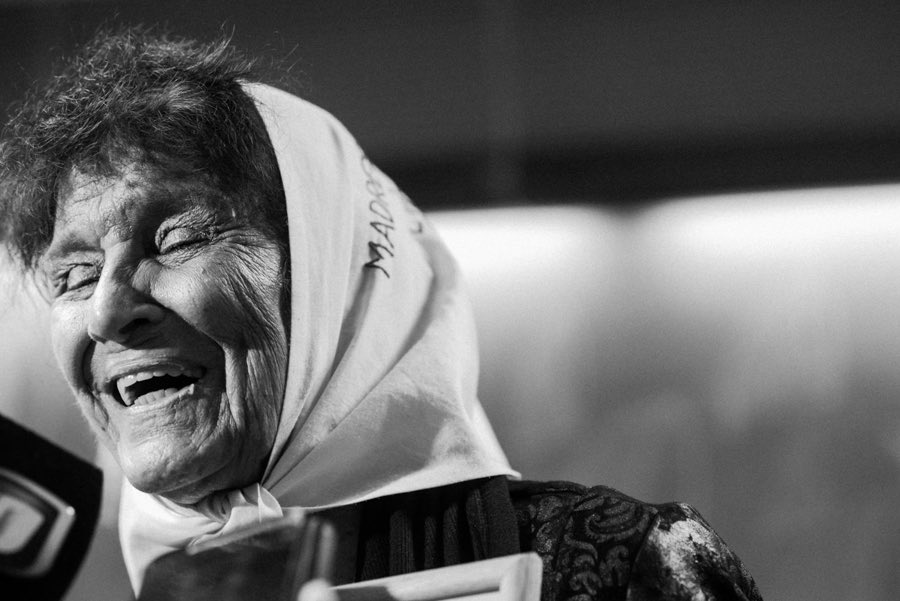 gustavomelella's tweet photo. Con profundo pesar despedimos a Taty Almeida, una mujer imprescindible para la democracia argentina. Su lucha incansable por la memoria, la verdad y la justicia transformó el dolor en un legado colectivo que seguirá guiando a las nuevas generaciones. https://t.co/gfRn7kY69g