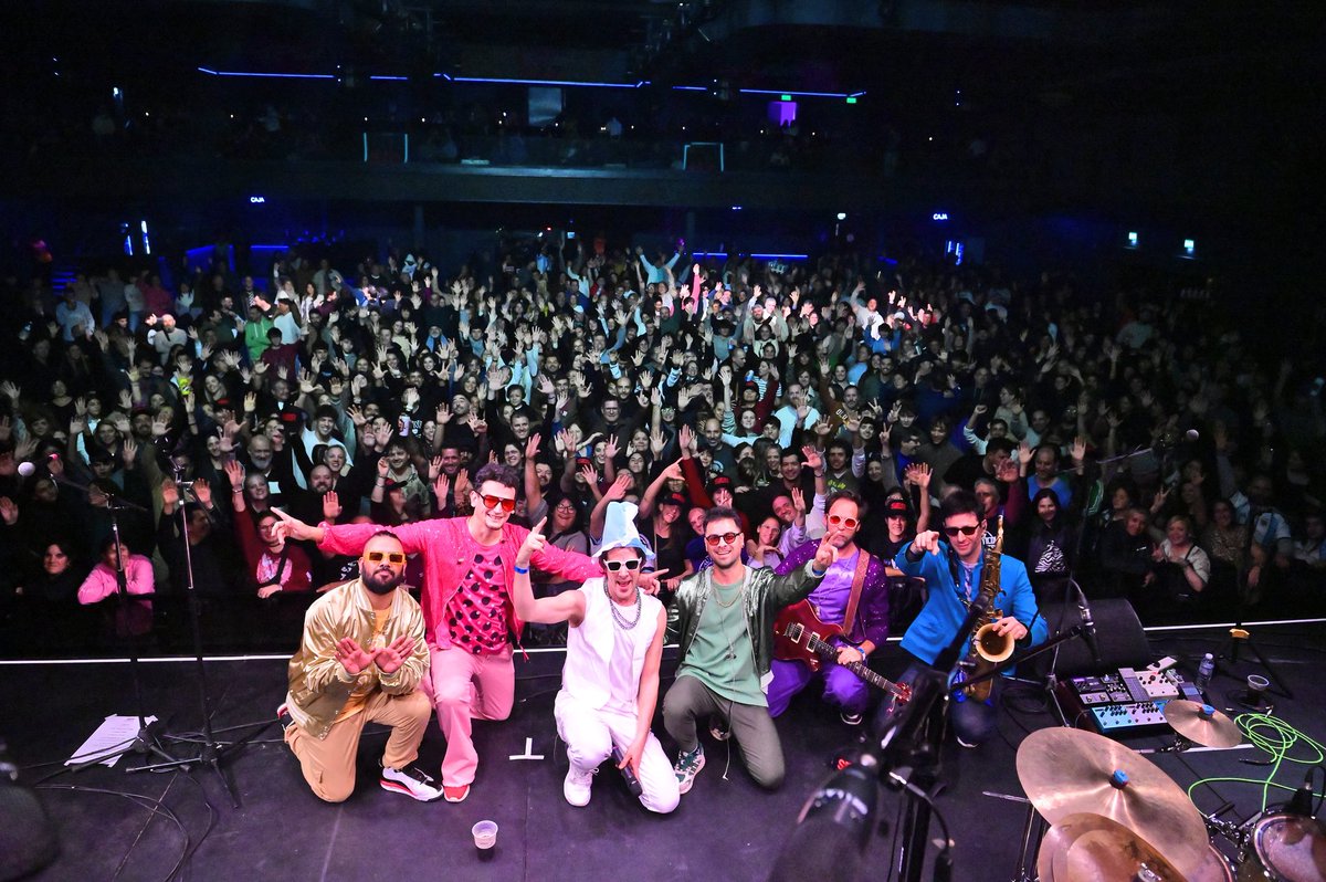 serpop's tweet photo. Gracias por el amor Rosario!
SER en L2 Arena ✨🎶 https://t.co/PlrUmA5gqv