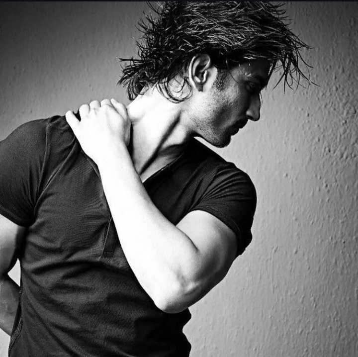 ManishaK9794's tweet photo. #JusticeForSushantSinghRajput
#winnerSSR #welcomebackSSR
@itsSSR Dear Sushant Singh Rajput more power & strength to you to complete your mission & for your safe return ❤️🙏 Har har Mahadev 🙏 https://t.co/0uXN3PNbui