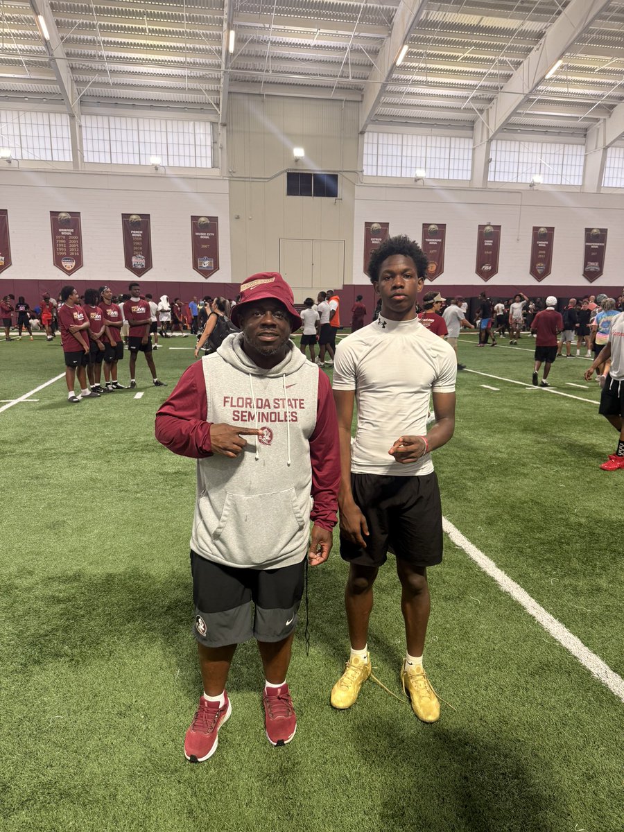 CMcDaniel02's tweet photo. After a great conversation with @Coach2Bless I am beyond blessed to receive my 5th offer from Florida State University! #ᴀɢᴛɢ✝️ #GONOLES🍢 

@dwdanielFB 
@CoachChrisStone 
@prime038 
@dmcdani2 
@alonzobowens21 
@Coach2Bless 
@FSUCoachTW 
@evancooper2 
@_DJDaniels 
@benjaminwolk https://t.co/3P30glsMZQ