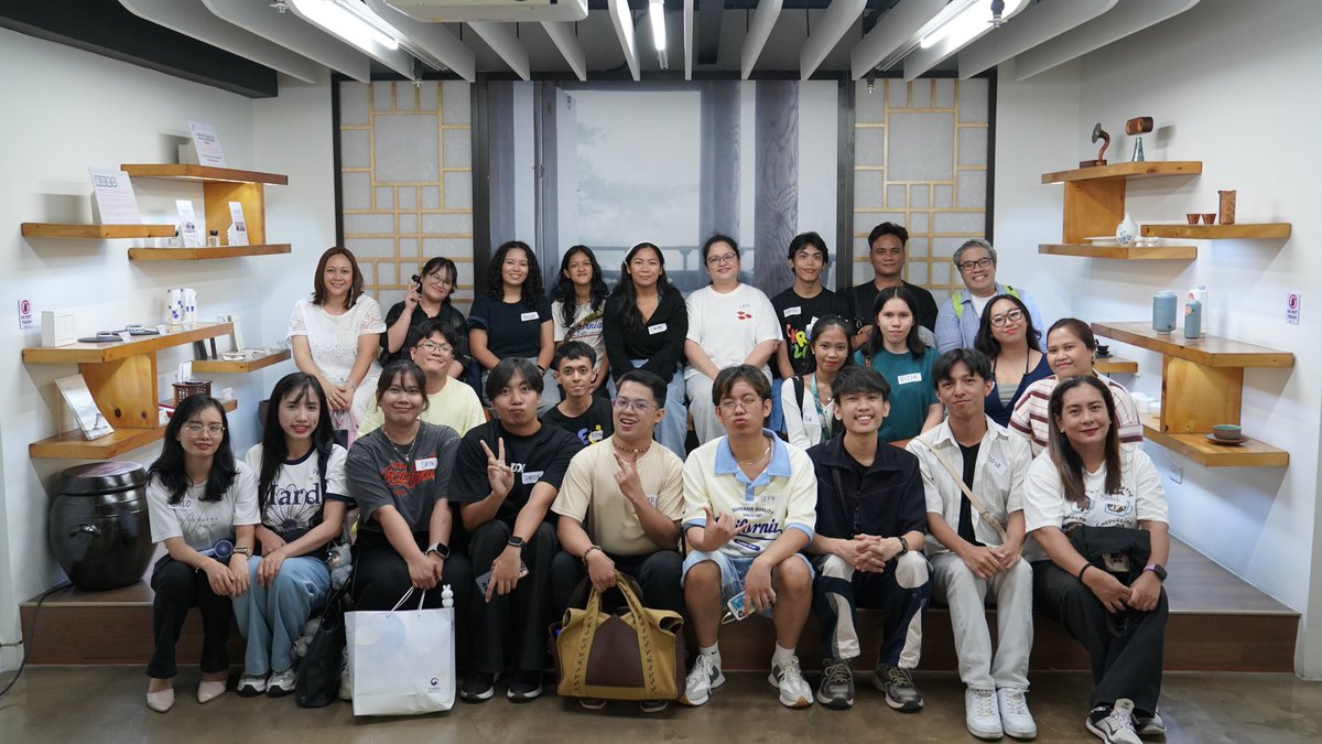 KCCPHIL's tweet photo. ✨ Our second K-Culture Afternoon Delight was another wonderful gathering with our KREW community!

Participants enjoyed a fun-filled dance workshop and a relaxing music session, making the gathering both engaging and memorable.

#KCCPhil #KREW #KoreanCulturePH #KCultureCommunity https://t.co/5yr6rAW0Yy