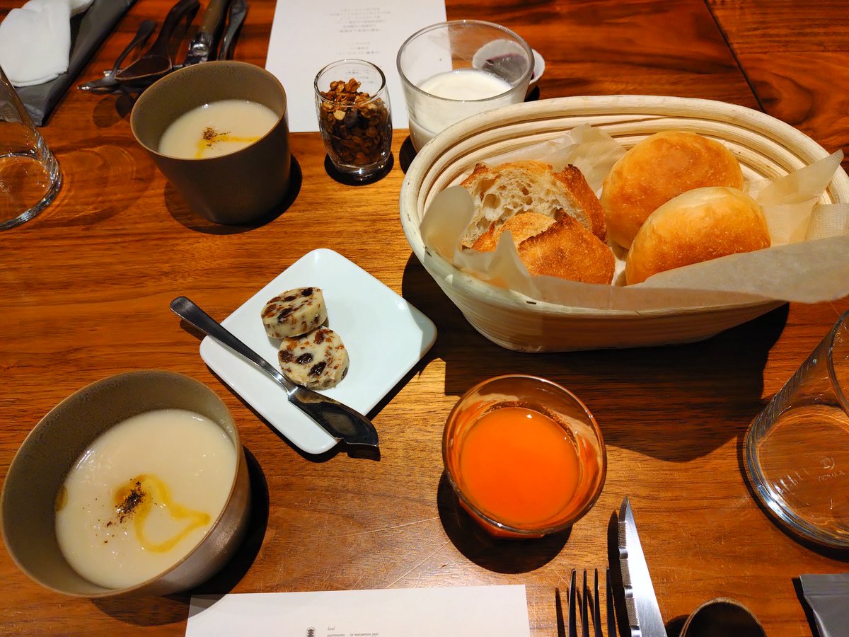 chi32boha27ma's tweet photo. ホテルの朝食
長野県の食材をふんだんに使った優しい味のお料理でした
#松本十帖367 
#松本本箱 https://t.co/evPid0HL1l