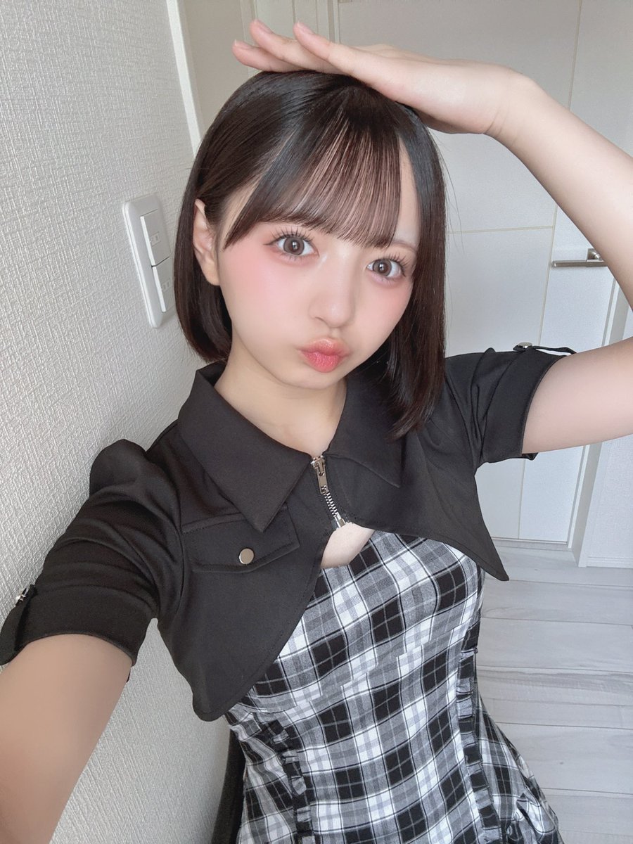 10mo3K66's tweet photo. おはのんございます💚🤍
Levelが42になりました🎂
おめでとう、私(*’ω’ﾉﾉﾞ☆ﾊﾟﾁﾊﾟﾁ
そんな今日は…佐久圏域(長野県)まで日帰りひとり旅です🚙
午前中はまず楽しんで、午後は面倒な手続きをついでにして参ります🫡✨✨
皆様にとって、素敵な週明け、良い1日で、お互いにありますように🍀😊🙏✨ https://t.co/yyE1TdSPGt