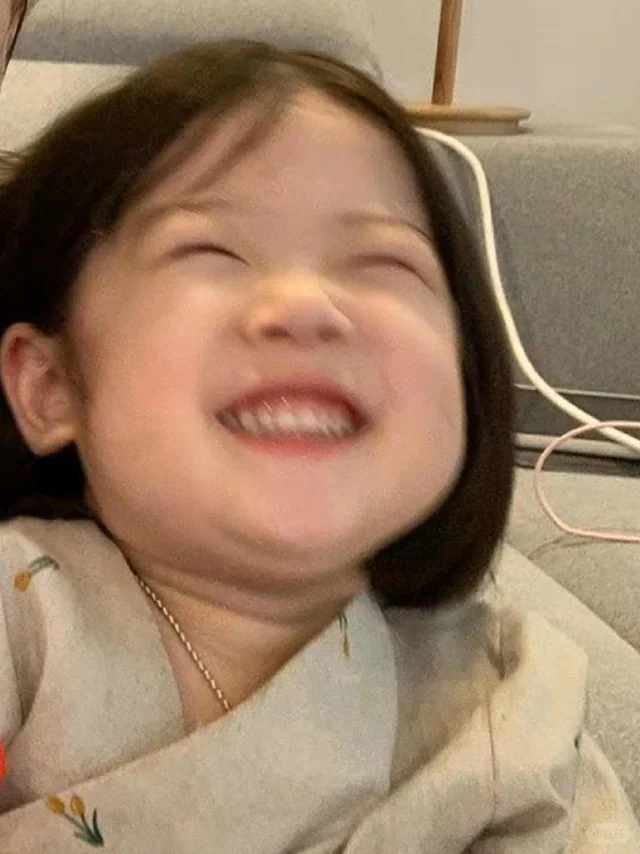 SH888V's tweet photo. @ZhenyaiLiya 跟你们说臭男人说因为猫咪可爱百分之九十以上的女生都有养猫的经历...喜欢猫咪的女生基本都会叫床 https://t.co/dcw41PeWBg