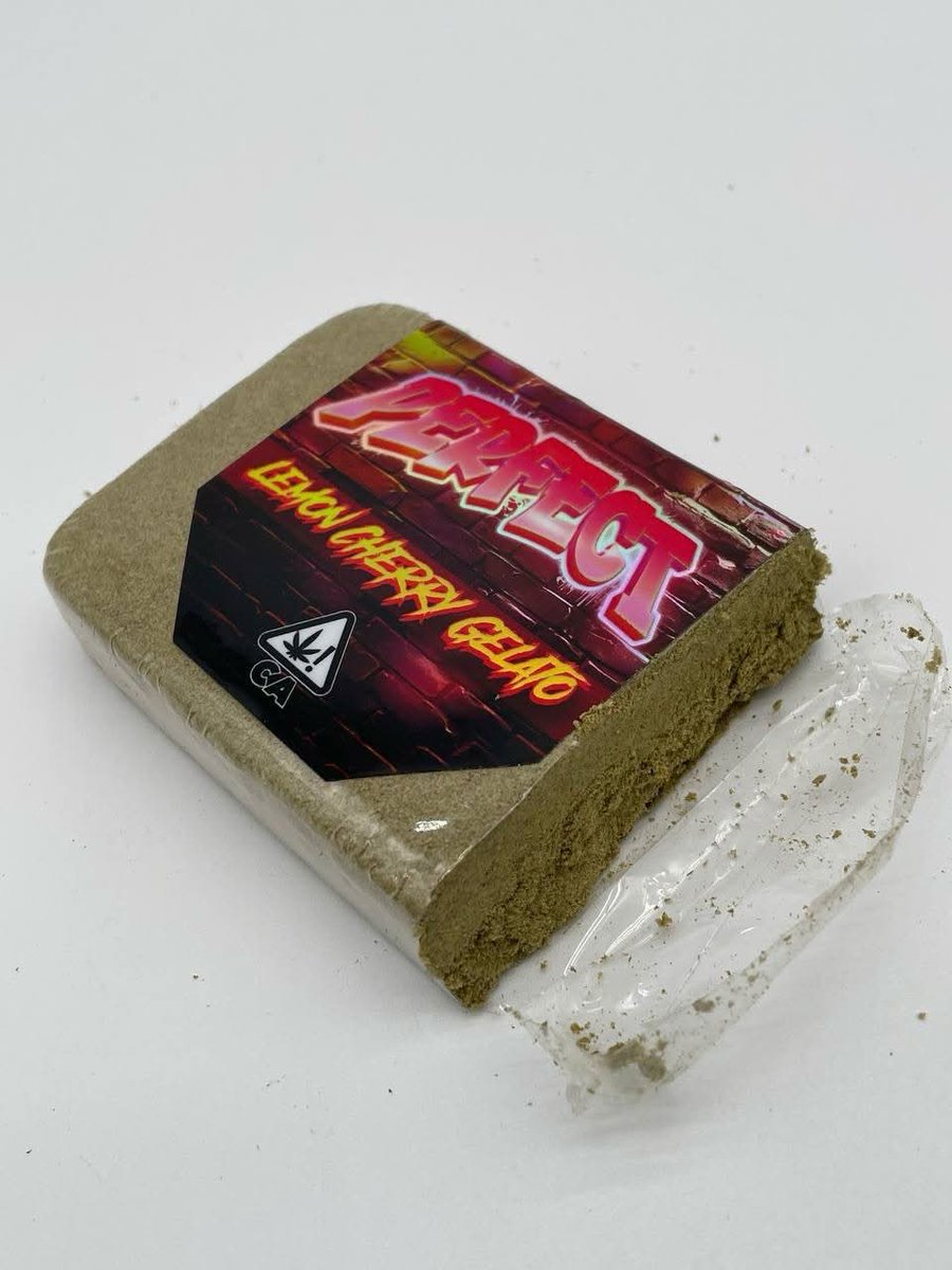BUD_BANK's tweet photo. Dry Sift Candy Mousse 120 lU 

10/10 product! All indoor candy flower used. Great smoke, great smell, great color, strong high!

1kg $1300
@everyone https://t.co/qW6bp9ogzr