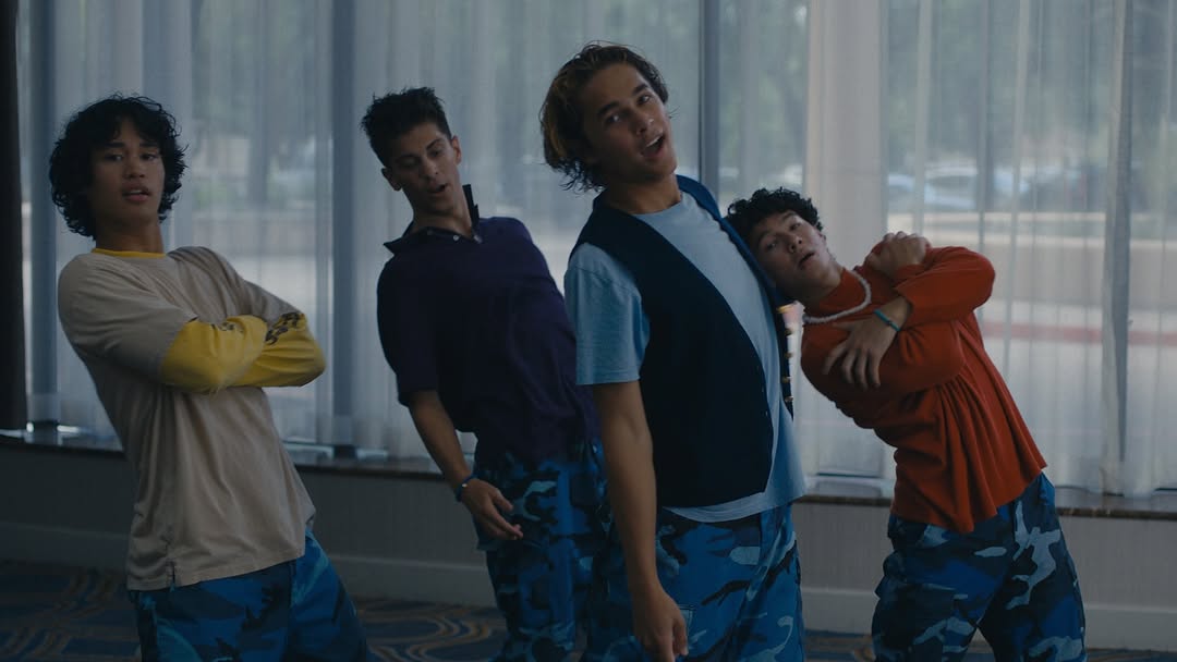 SPEEDRCER's tweet photo. Boyband gay shit. Give. Me. https://t.co/Ghi0sCEEt1