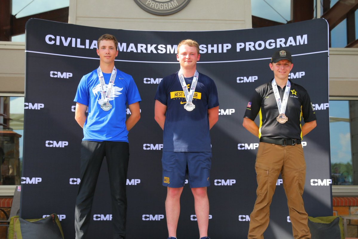 USAShooting's tweet photo. ❕Men’s Smallbore Rifle 2026 National Champions❕
🥇Griffin Lake
🥈Braden Peiser
🥉Ivan Roe
#smallbore #rifle #champions https://t.co/x8zn4cp05T